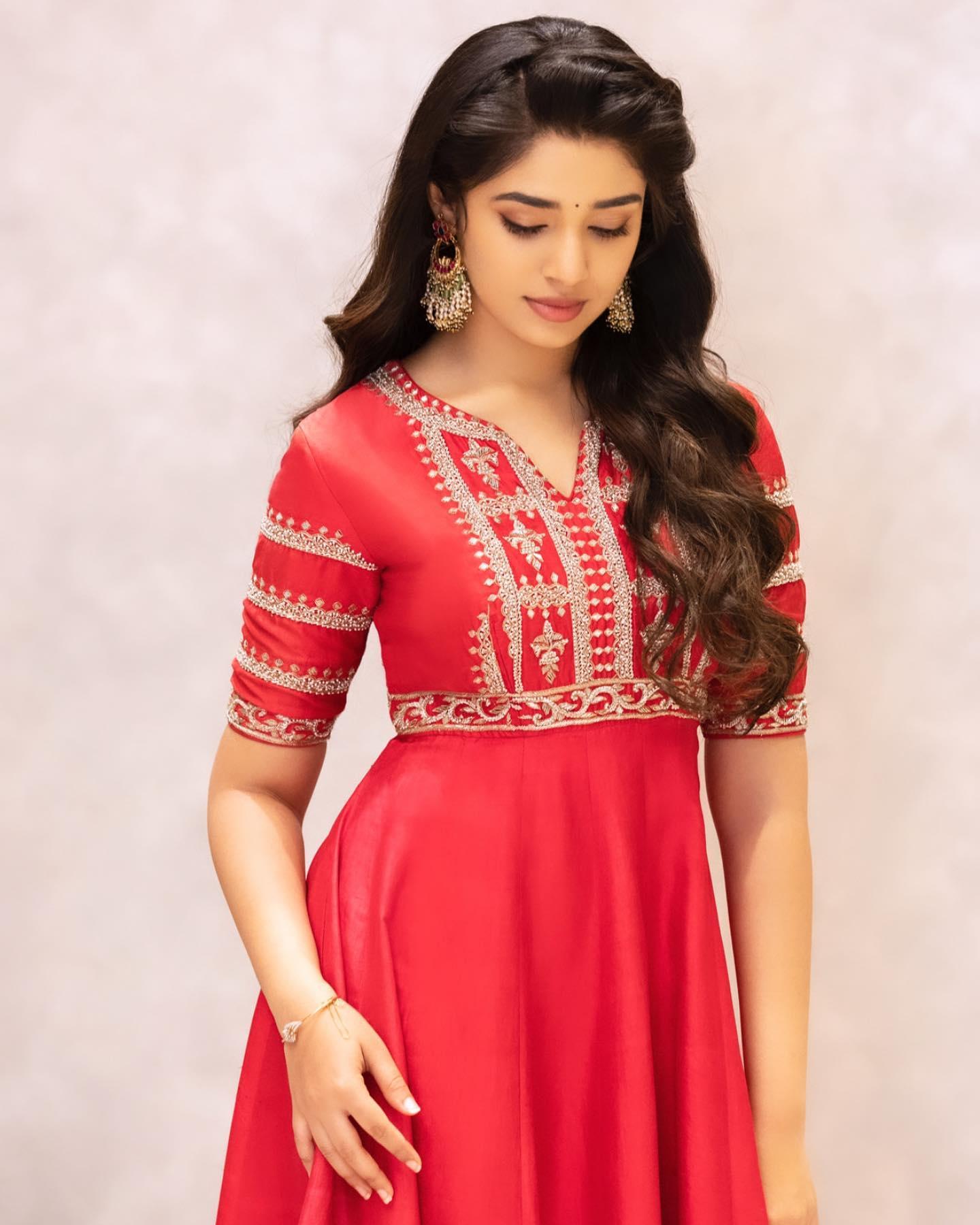 Krithi Shetty Traditional Gallery 009