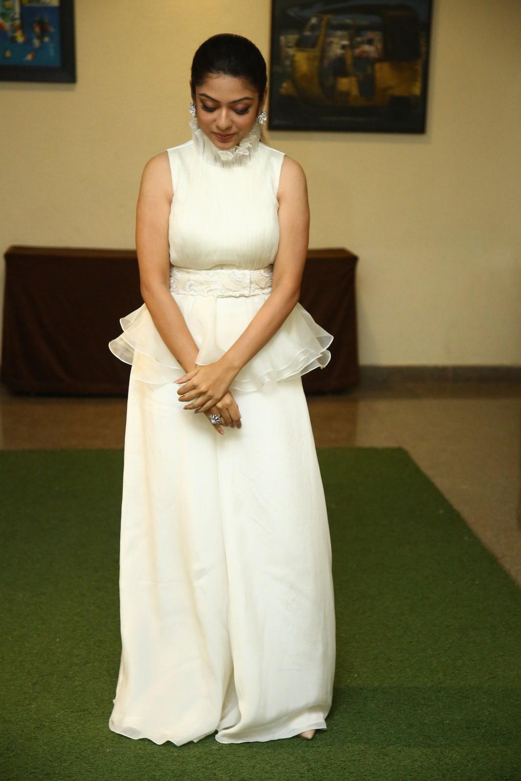 Varsha Bollamma Photoshoot 017