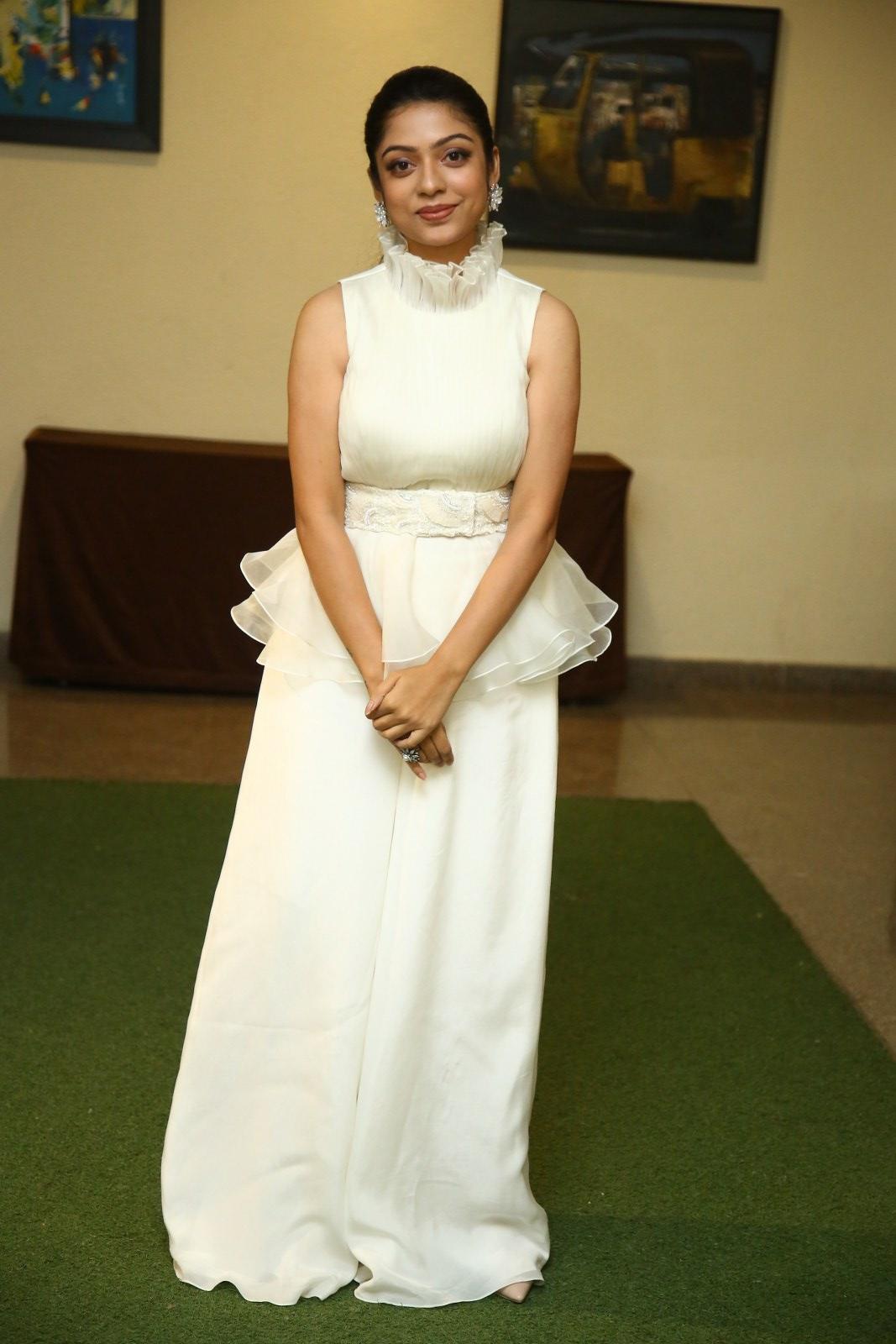 Varsha Bollamma Photoshoot 020