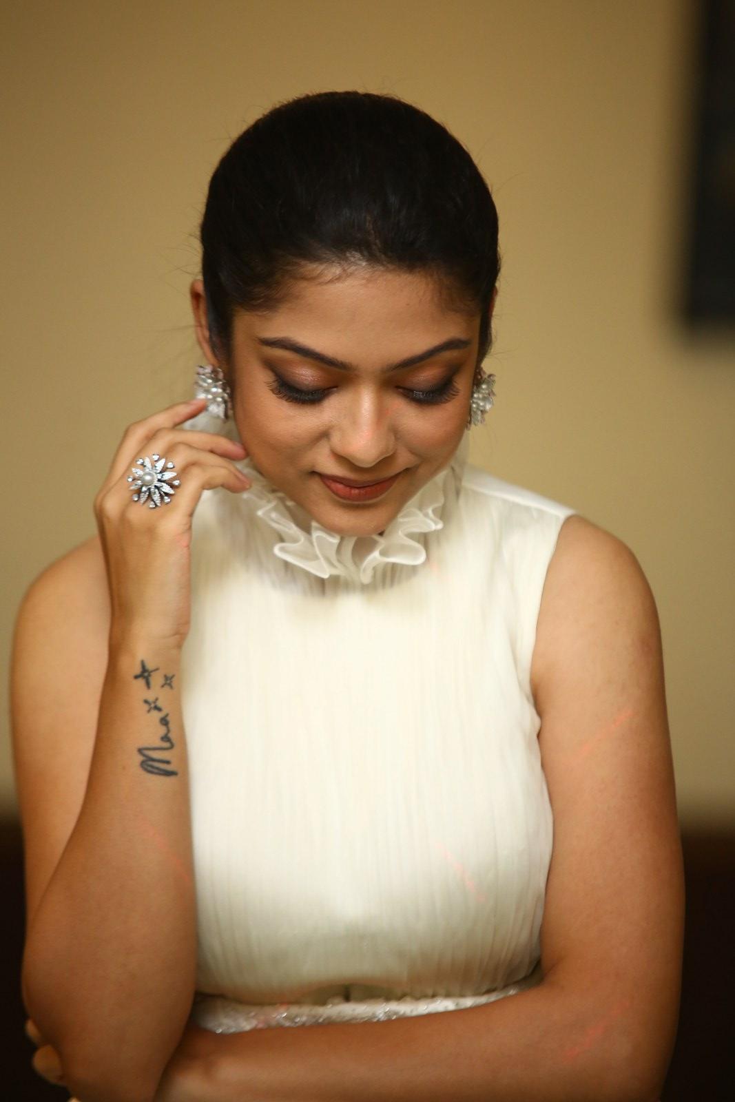 Varsha Bollamma Photoshoot 051
