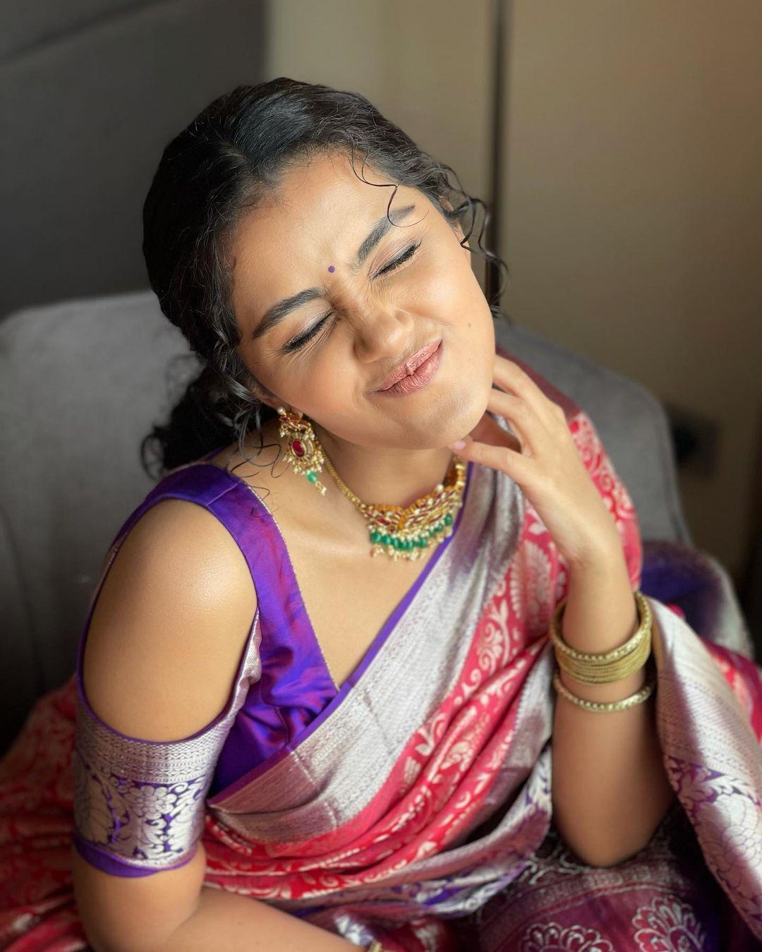Anupama Parameswaran (10)