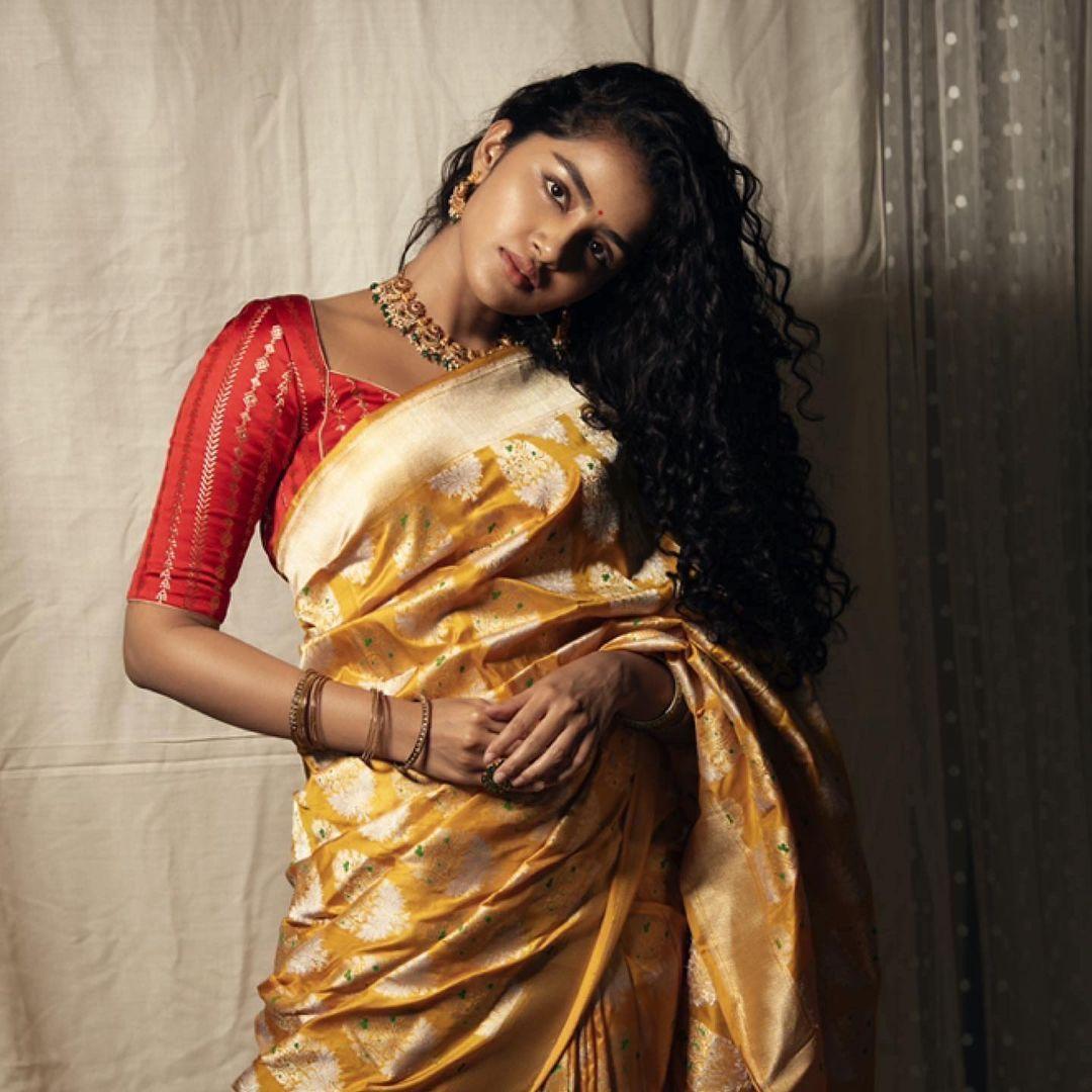 Anupama Parameswaran (12)