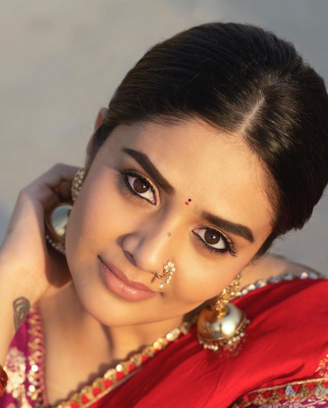 SreeMukhi Latest (3)
