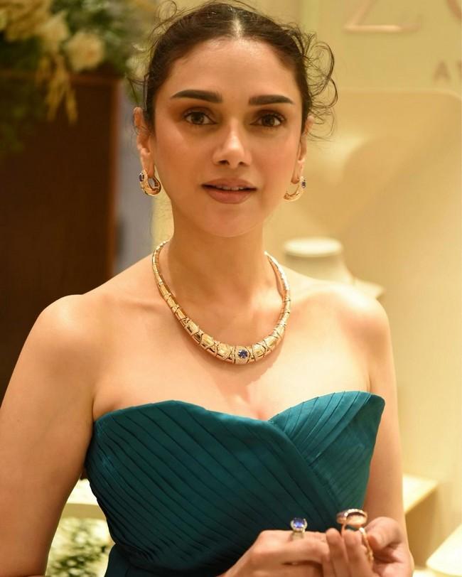 Aditi Rao Hydari 11