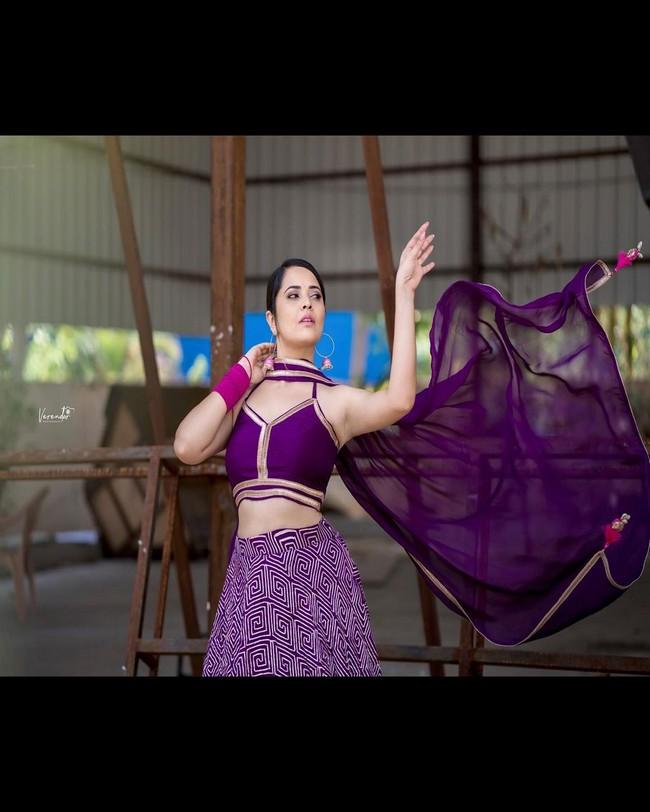 Anasuya Bharadwaj 11