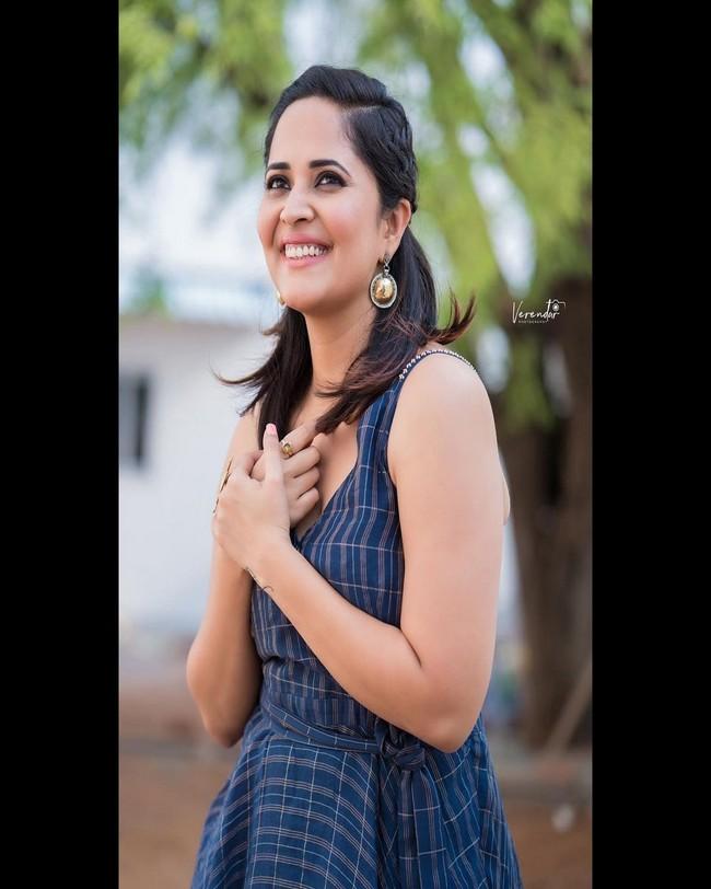 Anasuya Bharadwaj 3