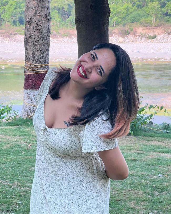 Anasuya Bharadwaj 9