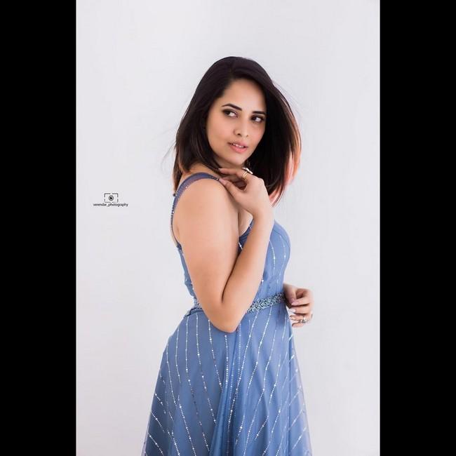 Anasuya Bharadwaj 11