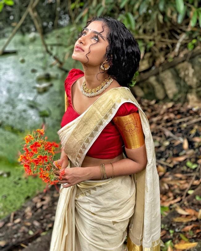 Anupama Parameswaran Pics 5