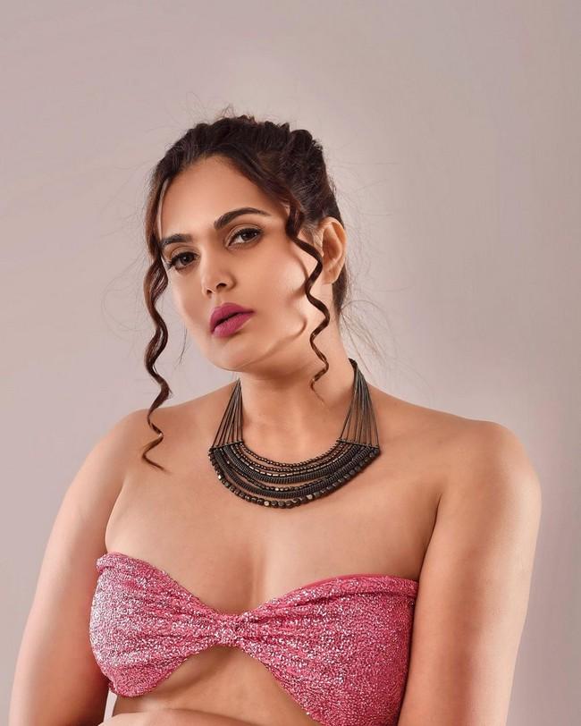 Anupma Agnihotri 10