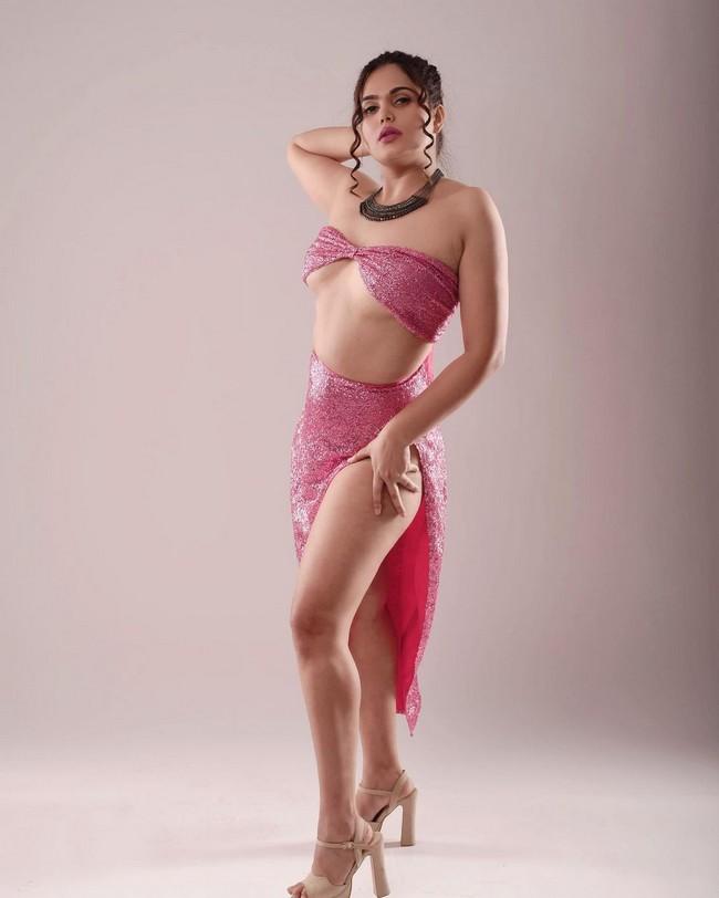 Anupma Agnihotri 15