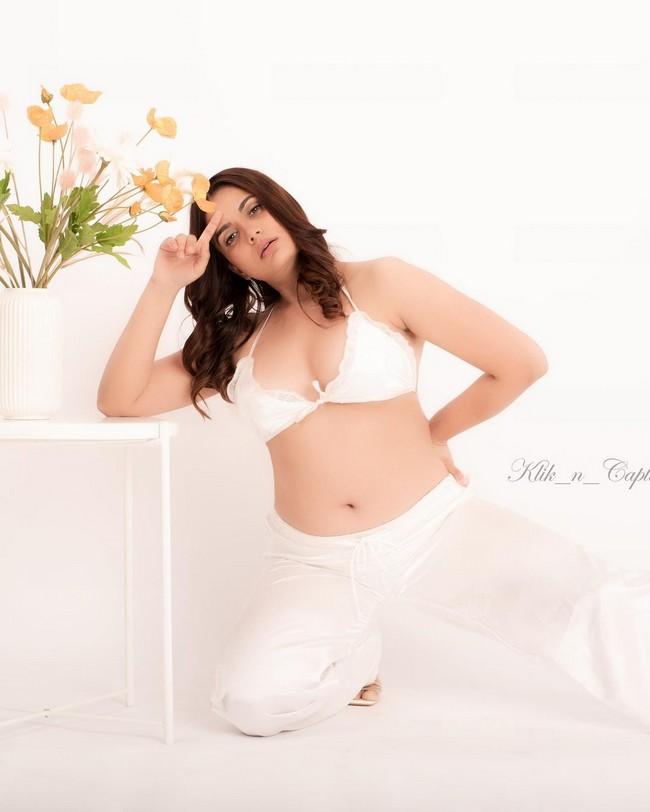 Anupma Agnihotri 13