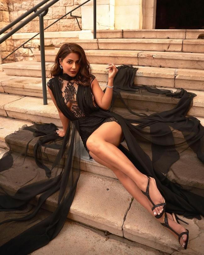 Hina Khan 10