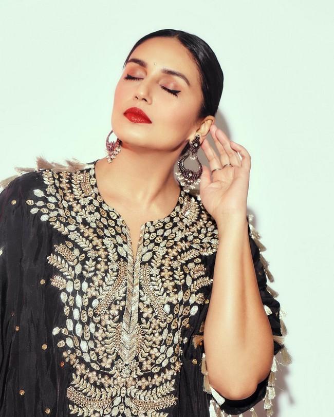 Huma S Qureshi 6