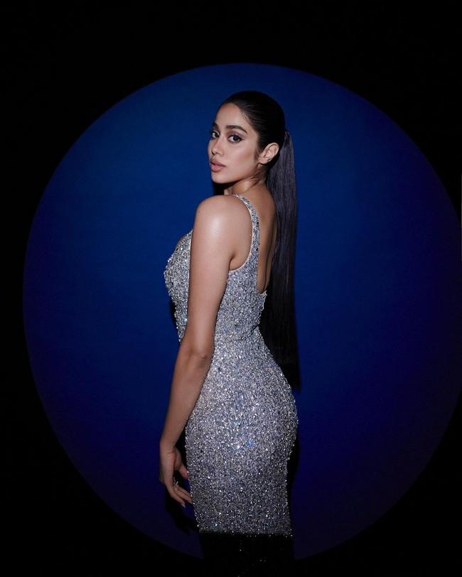 Janhvi Kapoor 6