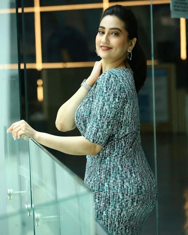 Manjusha 12