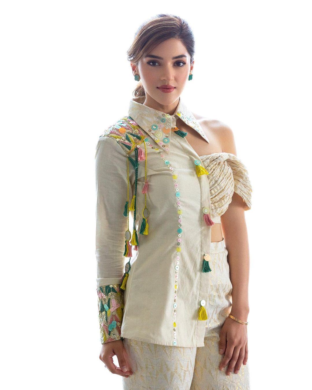 Mehreen (4)