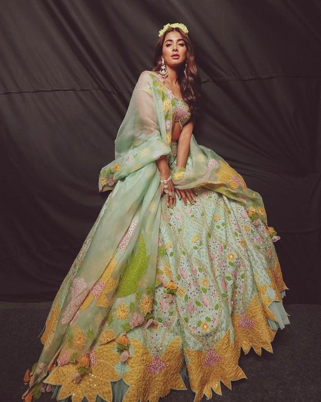 Pooja Hegde 5