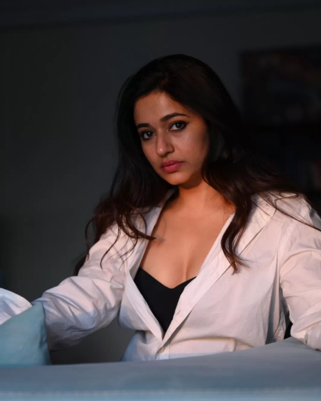 Poonam Bajwa (6)