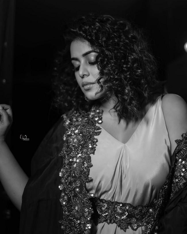 Poorna 5