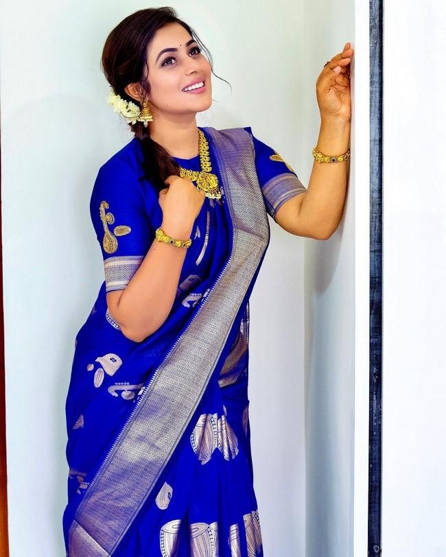 Poorna 4