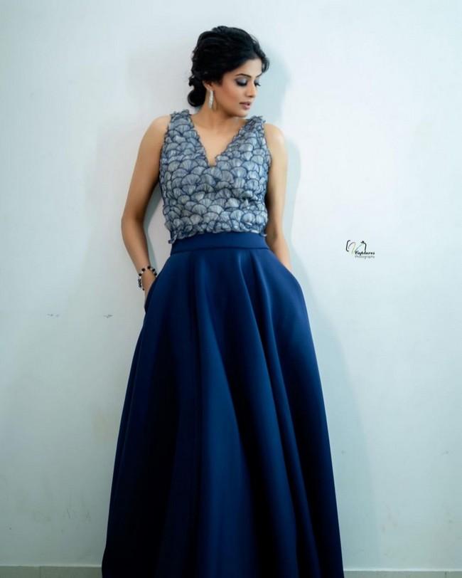 Priya Mani 9