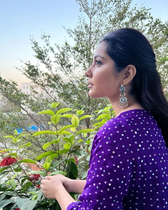 Raashii Khanna 9