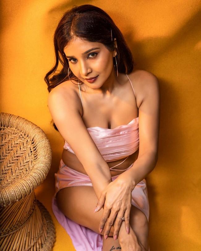 Sakshi Agarwal 2