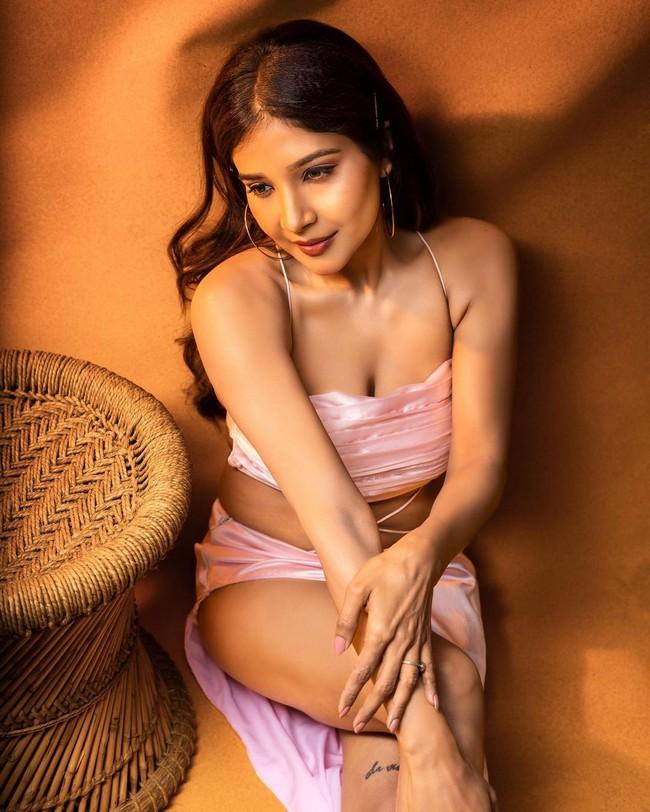 Sakshi Agarwal 5