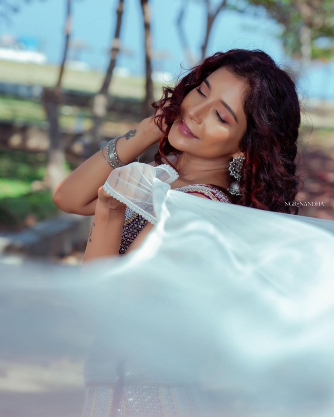 Sakshi Agarwal 15