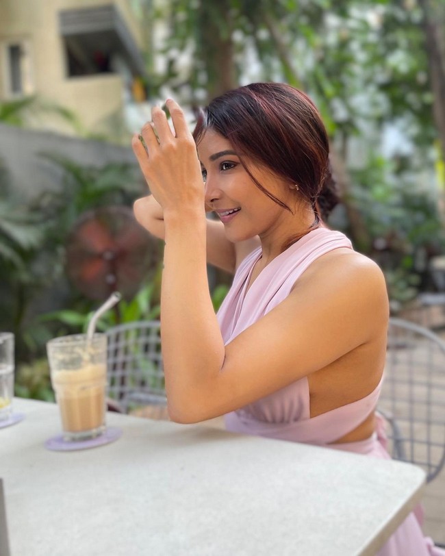 Sakshi Agarwal 5