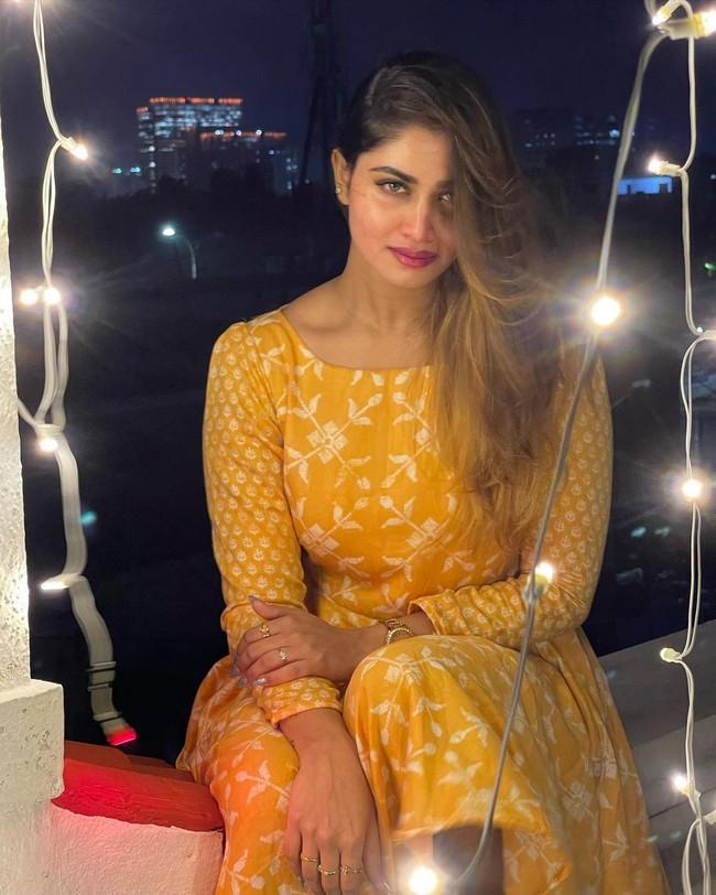 Shivani Narayanan 3