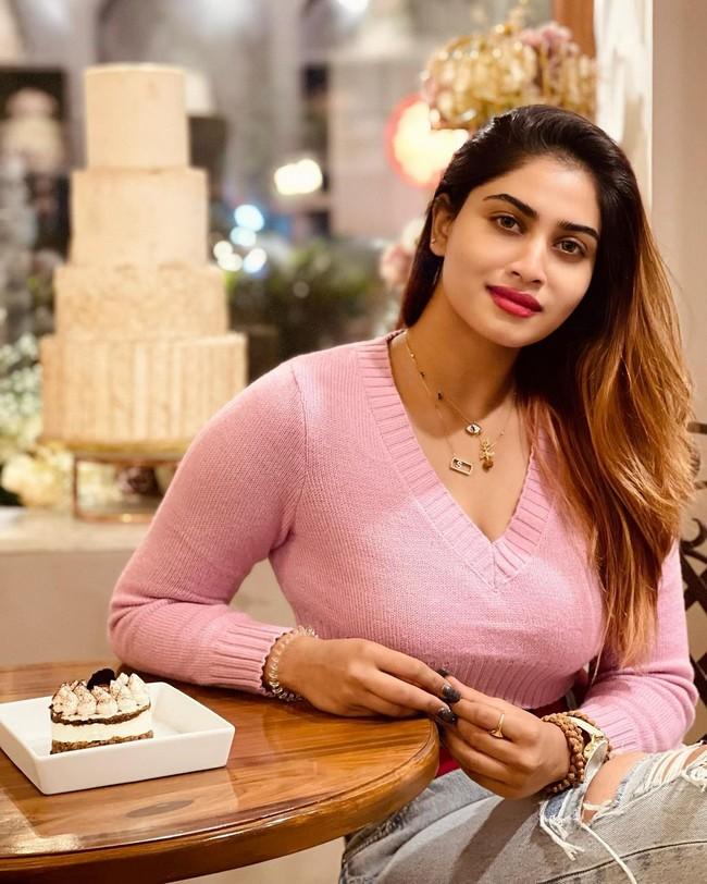 Shivani Narayanan 9