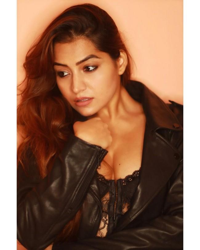 Simran 14