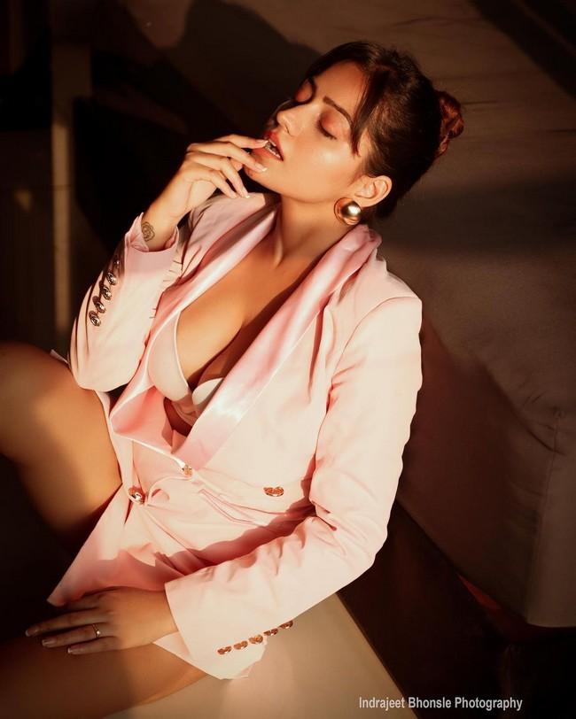 Simran 6