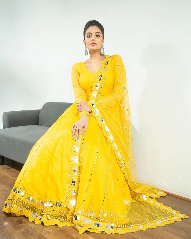 Sreemukhi