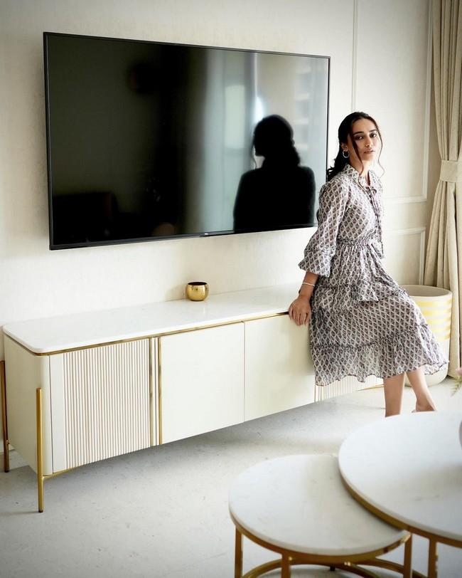 Surbhi Jyoti 4