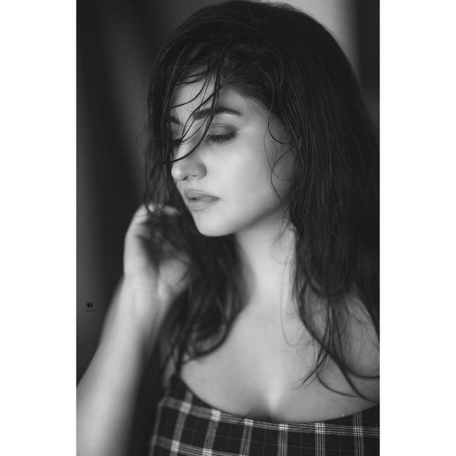 Varshini 4