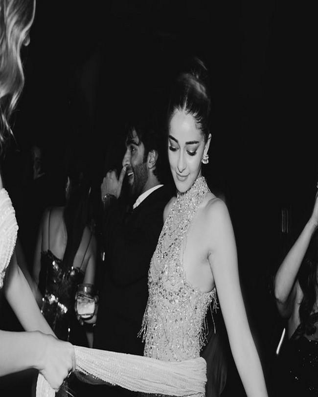 Ananya Pandey 15