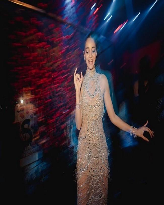 Ananya Pandey 16