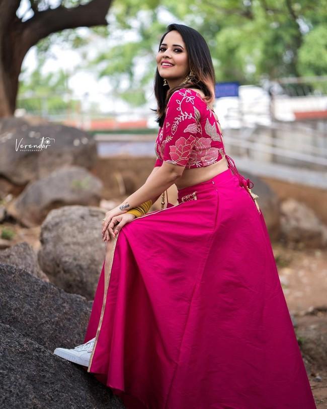 Anasuya Bharadwaj 6