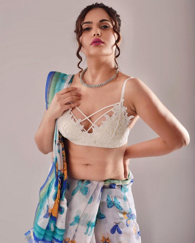 Anupma Agnihotri 16