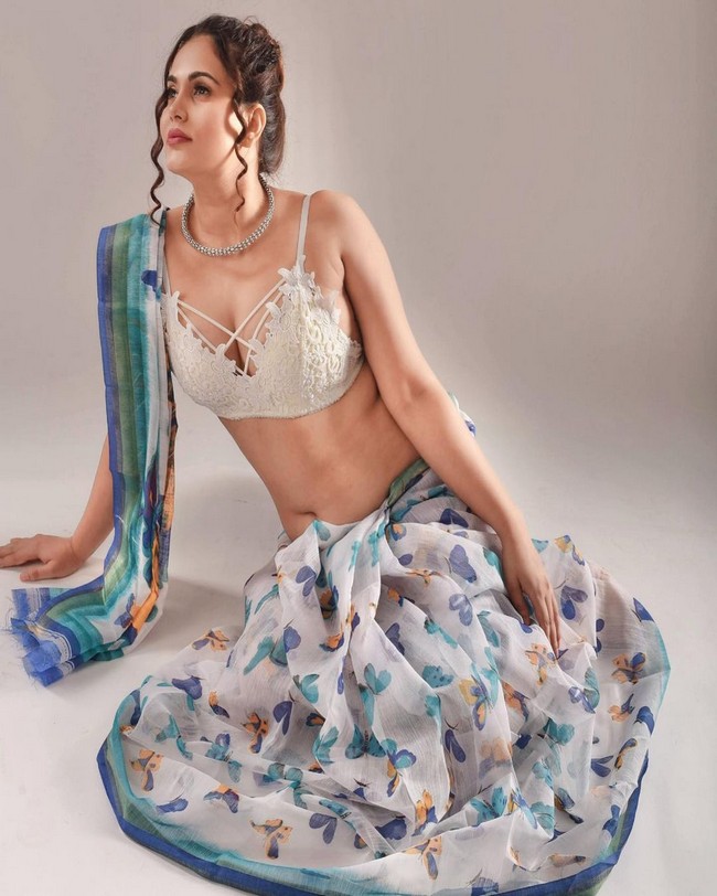 Anupma Agnihotri 17