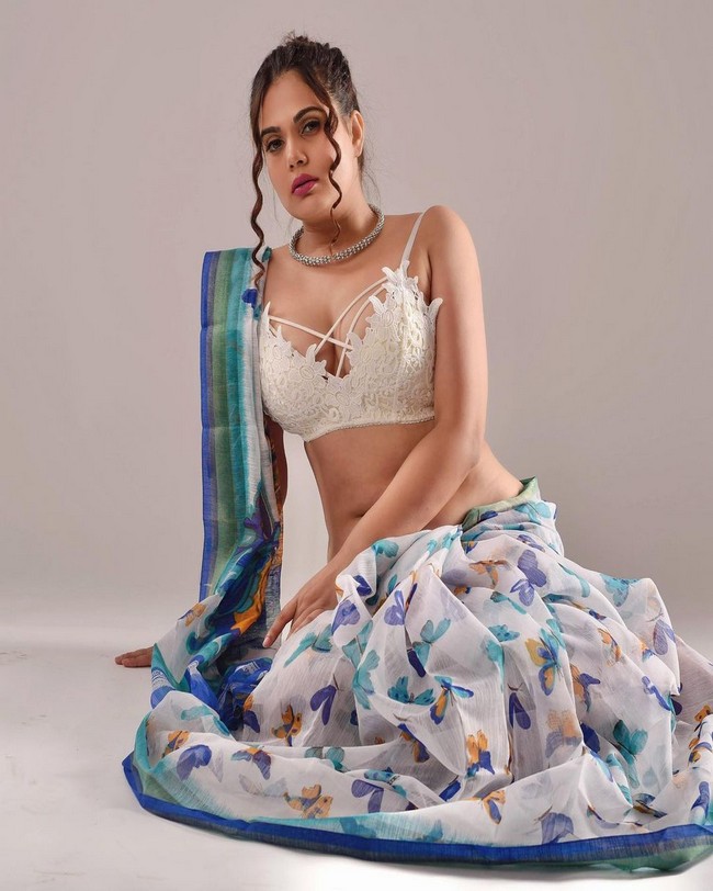 Anupma Agnihotri 19