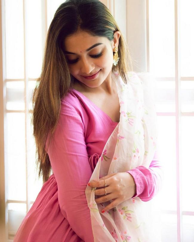 Athmika Sumithran 19