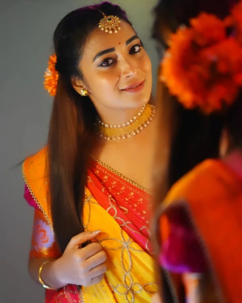 Bhanu shree (2)