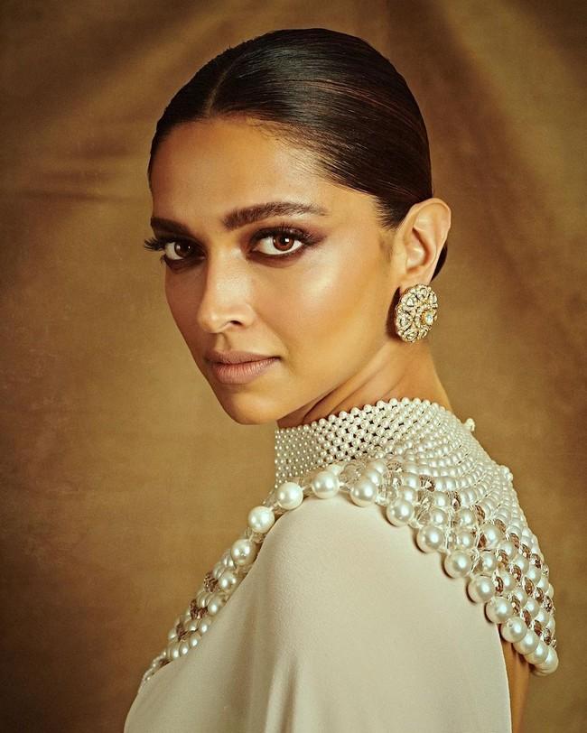 Deepika Padukone 5