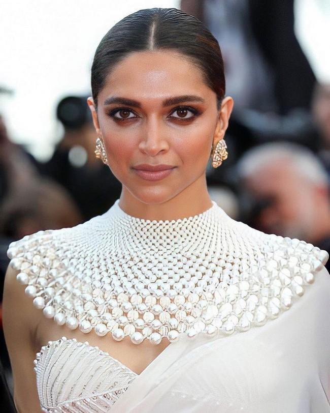 Deepika Padukone 8