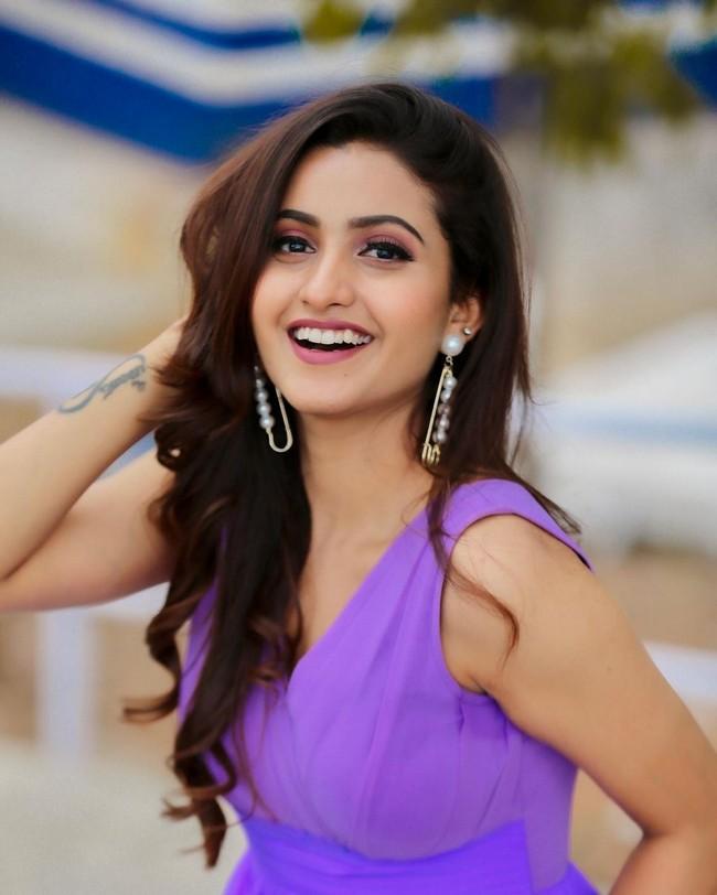 Deepika Pilli 4