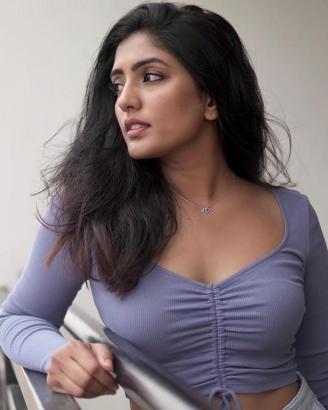 Eesha Rebba 5